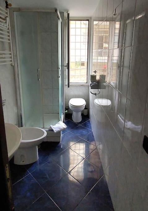 Gemelli Holidays -2 Easy Lofts, Groundfloor With Courtyard, Mezzanine Bedroom, Baby & Pet Friendly, Near Monte Mario Station Connecting To Center In 20 Minutes, 2 Steps From Bus, Groceries, Restaurants, Park, Cycle Path - Warm Guest Care In 4 Languag Екстер'єр фото